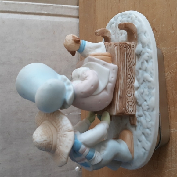 Circle of friends by masterpiece, The Perfect Tree. HOMCO 1989 - Picture 3 of 8